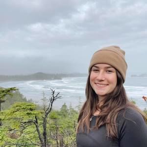 Meet your Posher, Lauren